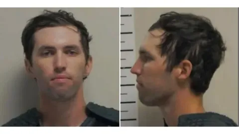 《古墓丽影》三部曲修复bug后，意外登顶PS平台热门榜单，玩家狂欢来袭！